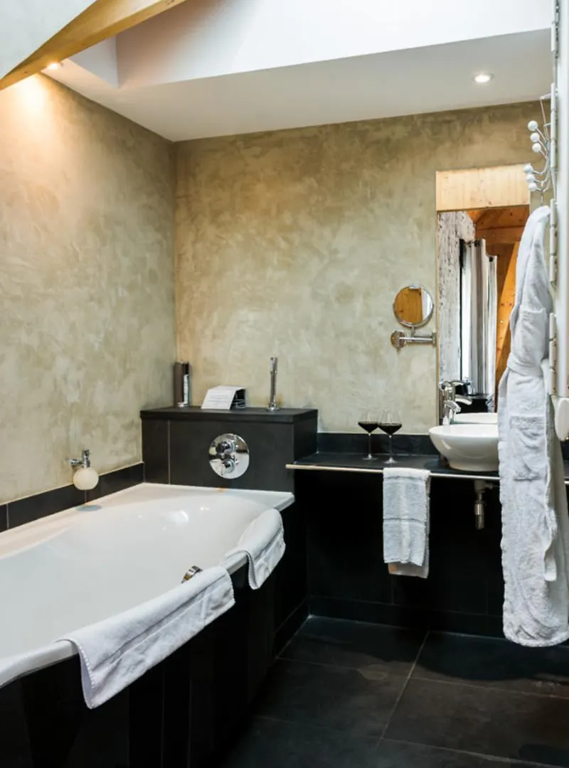 Отель The Originals Boutique, Le Coq Gadby, Ренн 4*,  Франция